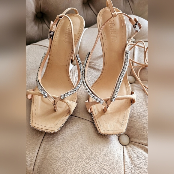 SCHUTZ Vikki Crystal Nude Beige Leather Sandals Strap Heels Prom Rhinestones 8.5 - Picture 2 of 8
